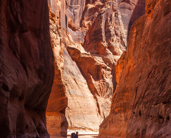 Arizona, Vermilion Cliffs National Monument, Paria Canyon-Vermilion Cliffs Wilderness, Paria Canyon, backpackers